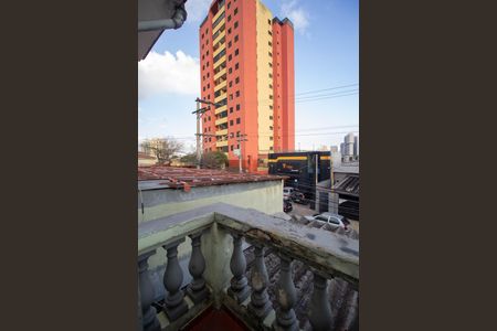 Casa à venda com 265m², 4 quartos e 2 vagas Casa à venda com 265m², 4 quartos e 2 vagasVaranda Quarto 2