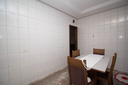 Casa à venda com 265m², 4 quartos e 2 vagas Casa à venda com 265m², 4 quartos e 2 vagasCozinha