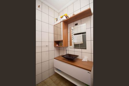 Casa à venda com 265m², 4 quartos e 2 vagas Casa à venda com 265m², 4 quartos e 2 vagasBanheiro