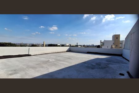 Apartamento para alugar com 216m², 2 quartos e 3 vagas Apartamento para alugar com 216m², 2 quartos e 3 vagasCobertura