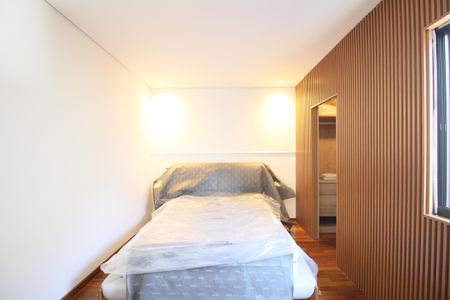 Casa à venda com 499m², 3 quartos e 6 vagasSuíte 1