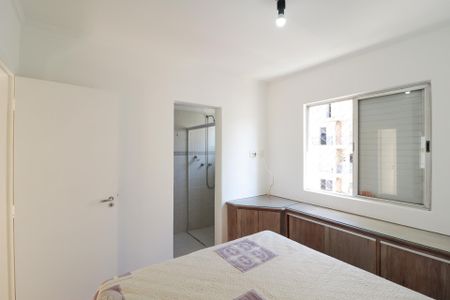 Apartamento à venda com 127m², 3 quartos e 3 vagas Apartamento à venda com 127m², 3 quartos e 3 vagasSuíte