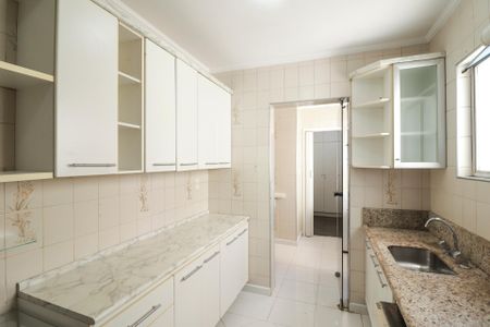 Apartamento à venda com 127m², 3 quartos e 3 vagas Apartamento à venda com 127m², 3 quartos e 3 vagasCozinha