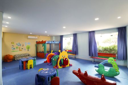 Apartamento à venda com 127m², 3 quartos e 3 vagas Apartamento à venda com 127m², 3 quartos e 3 vagasBrinquedoteca