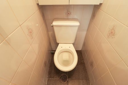 Apartamento à venda com 127m², 3 quartos e 3 vagas Apartamento à venda com 127m², 3 quartos e 3 vagasBanheiro de Serviço