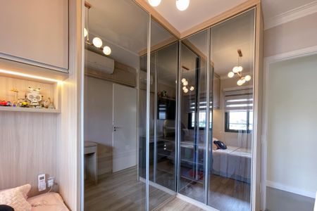 Apartamento à venda com 60m², 2 quartos e 2 vagas Apartamento à venda com 60m², 2 quartos e 2 vagasQuarto