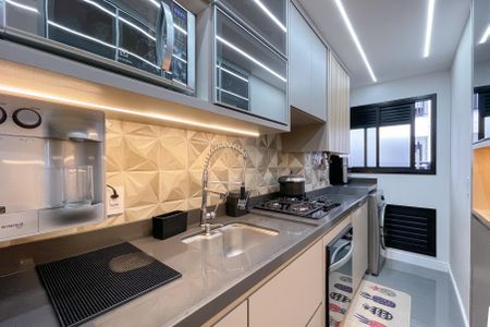 Apartamento à venda com 60m², 2 quartos e 2 vagas Apartamento à venda com 60m², 2 quartos e 2 vagasCozinha