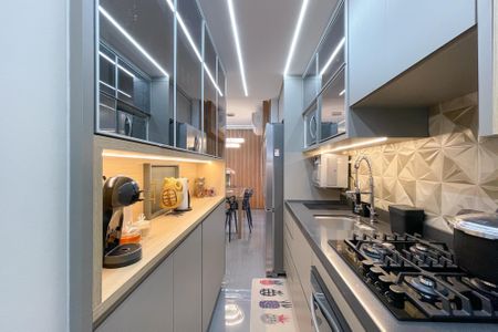 Apartamento à venda com 60m², 2 quartos e 2 vagas Apartamento à venda com 60m², 2 quartos e 2 vagasCozinha