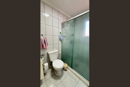 Apartamento à venda com 70m², 2 quartos e 1 vaga Apartamento à venda com 70m², 2 quartos e 1 vagaBanheiro da Suíte