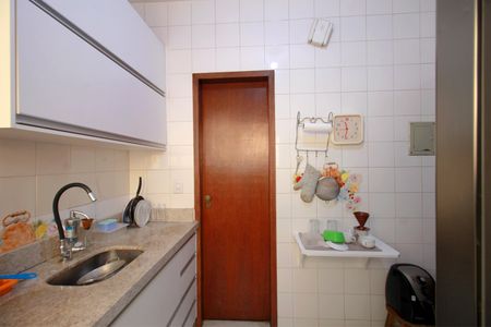 Apartamento à venda com 90m², 3 quartos e 1 vagaCozinha
