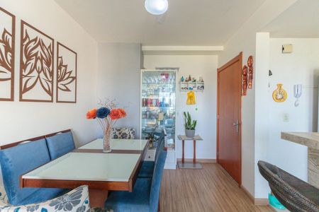 Apartamento à venda com 72m², 3 quartos e 2 vagas Apartamento à venda com 72m², 3 quartos e 2 vagasSala
