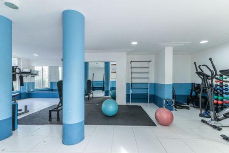 Apartamento à venda com 72m², 3 quartos e 2 vagas Apartamento à venda com 72m², 3 quartos e 2 vagasÁrea comum - Academia