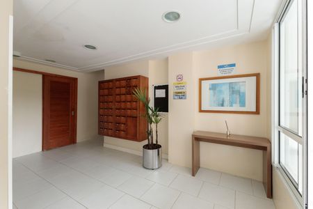 Apartamento à venda com 72m², 3 quartos e 2 vagas Apartamento à venda com 72m², 3 quartos e 2 vagasHall de entrada