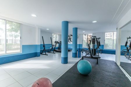 Apartamento à venda com 72m², 3 quartos e 2 vagas Apartamento à venda com 72m², 3 quartos e 2 vagasÁrea comum - Academia