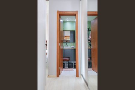 Apartamento à venda com 72m², 3 quartos e 2 vagas Apartamento à venda com 72m², 3 quartos e 2 vagasSuíte