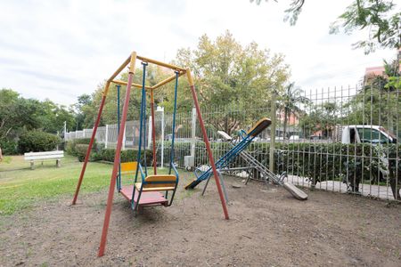 Apartamento à venda com 72m², 3 quartos e 2 vagas Apartamento à venda com 72m², 3 quartos e 2 vagasÁrea comum - Playground