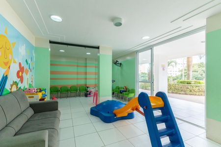 Apartamento à venda com 72m², 3 quartos e 2 vagas Apartamento à venda com 72m², 3 quartos e 2 vagasBrinquedoteca