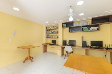 Apartamento à venda com 72m², 3 quartos e 2 vagas Apartamento à venda com 72m², 3 quartos e 2 vagasÁrea comum