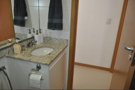 Apartamento à venda com 150m², 4 quartos e 3 vagasBanheiro 2