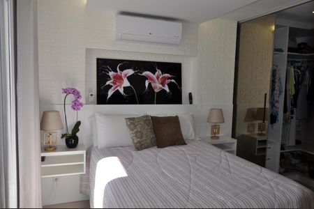 Apartamento à venda com 150m², 4 quartos e 3 vagasSuíte 2