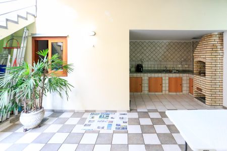 Casa à venda com 170m², 3 quartos e 3 vagasQuintal