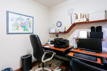 Casa à venda com 170m², 3 quartos e 3 vagasEscritório