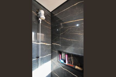 Apartamento à venda com 60m², 2 quartos e 1 vaga Apartamento à venda com 60m², 2 quartos e 1 vagaBanheiro Social