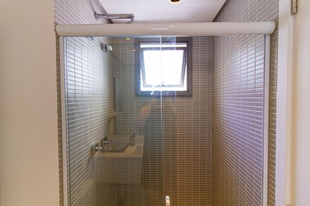 Apartamento à venda com 147m², 3 quartos e 2 vagas Apartamento à venda com 147m², 3 quartos e 2 vagasBanheiro da Suíte 3