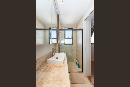 Apartamento à venda com 85m², 3 quartos e 2 vagasBanheiro da Suíte