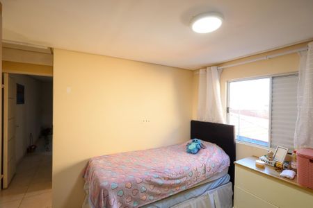 Casa à venda com 300m², 2 quartos e 2 vagas Casa à venda com 300m², 2 quartos e 2 vagasQuarto 2