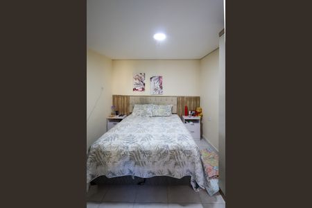 Casa à venda com 300m², 2 quartos e 2 vagas Casa à venda com 300m², 2 quartos e 2 vagasQuarto 1 suíte