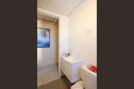 Casa à venda com 300m², 2 quartos e 2 vagas Casa à venda com 300m², 2 quartos e 2 vagasBanheiro da Suíte 2