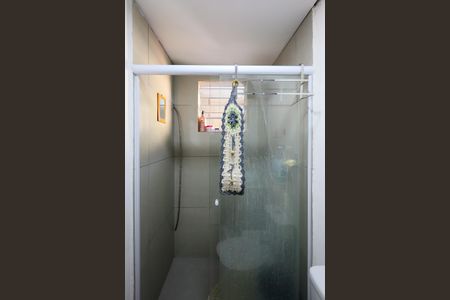 Casa à venda com 300m², 2 quartos e 2 vagas Casa à venda com 300m², 2 quartos e 2 vagasBanheiro da Suíte 1