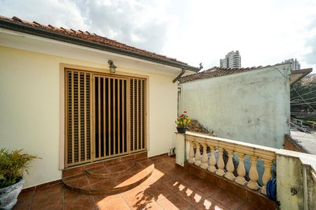 Casa à venda com 120m², 2 quartos e 1 vaga Casa à venda com 120m², 2 quartos e 1 vagaTerraço