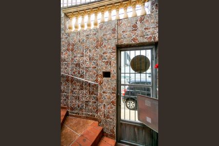 Casa à venda com 120m², 2 quartos e 1 vaga Casa à venda com 120m², 2 quartos e 1 vagaEntrada