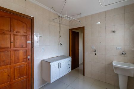 Apartamento à venda com 186m², 4 quartos e 2 vagas Apartamento à venda com 186m², 4 quartos e 2 vagasArea de Serviço