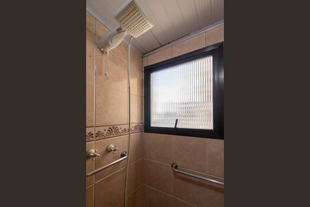 Apartamento à venda com 186m², 4 quartos e 2 vagas Apartamento à venda com 186m², 4 quartos e 2 vagasBanheiro do Quarto 1