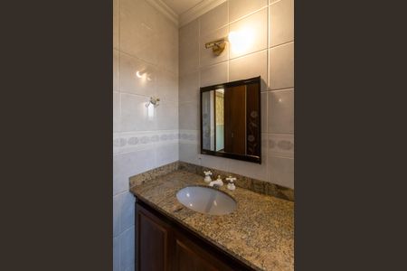 Apartamento à venda com 186m², 4 quartos e 2 vagas Apartamento à venda com 186m², 4 quartos e 2 vagasBanheiro