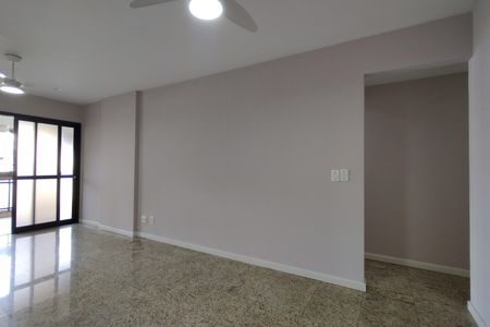 Apartamento à venda com 100m², 3 quartos e 2 vagas Apartamento à venda com 100m², 3 quartos e 2 vagasSala