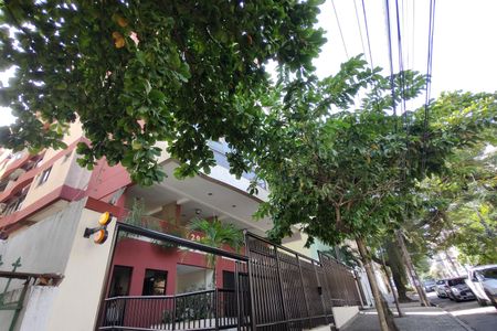 Apartamento à venda com 100m², 3 quartos e 2 vagas Apartamento à venda com 100m², 3 quartos e 2 vagasFachada do Prédio