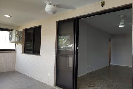 Apartamento à venda com 100m², 3 quartos e 2 vagas Apartamento à venda com 100m², 3 quartos e 2 vagasVaranda da Sala