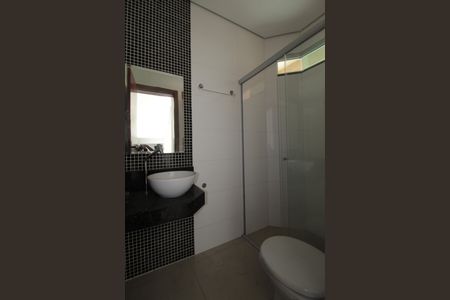 Casa à venda com 85m², 2 quartos e 1 vagaBanheiro Social