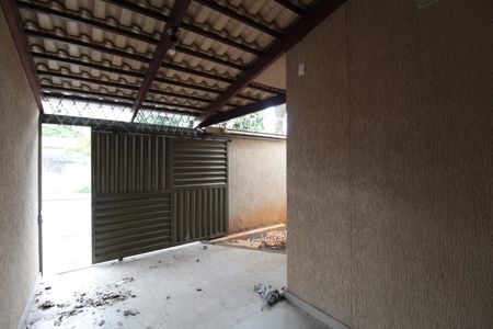 Casa à venda com 85m², 2 quartos e 1 vagaGaragem