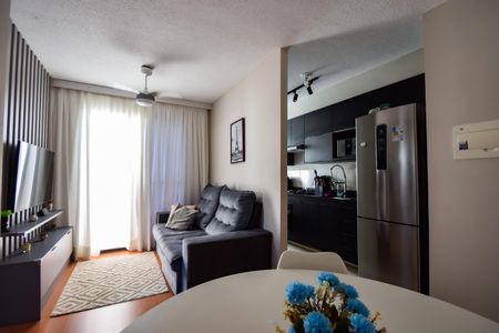 Apartamento à venda com 47m², 2 quartos e 1 vaga Apartamento à venda com 47m², 2 quartos e 1 vagaSala