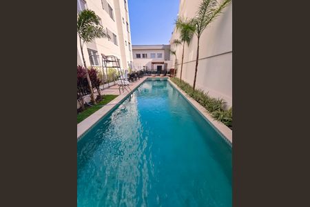 Apartamento à venda com 47m², 2 quartos e 1 vaga Apartamento à venda com 47m², 2 quartos e 1 vagaÁrea comum - Piscina