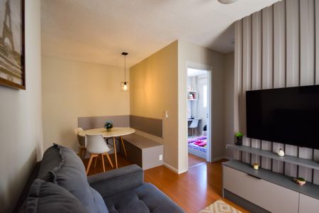 Apartamento à venda com 47m², 2 quartos e 1 vaga Apartamento à venda com 47m², 2 quartos e 1 vagaSala