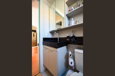 Apartamento à venda com 47m², 2 quartos e 1 vaga Apartamento à venda com 47m², 2 quartos e 1 vagaBanheiro