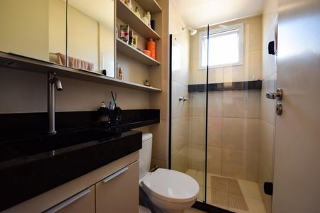 Apartamento à venda com 47m², 2 quartos e 1 vaga Apartamento à venda com 47m², 2 quartos e 1 vagaBanheiro