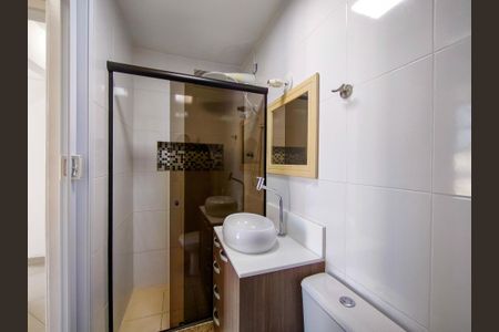 Apartamento à venda com 52m², 2 quartos e sem vagaBanheiro Corredor