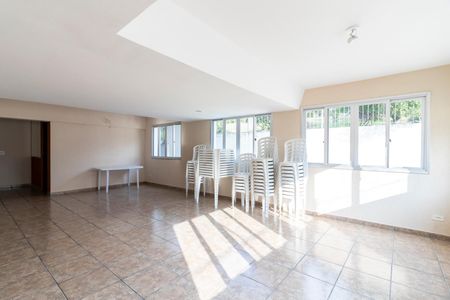 Apartamento à venda com 62m², 2 quartos e 1 vaga Apartamento à venda com 62m², 2 quartos e 1 vagaÁrea comum - Salão de festas